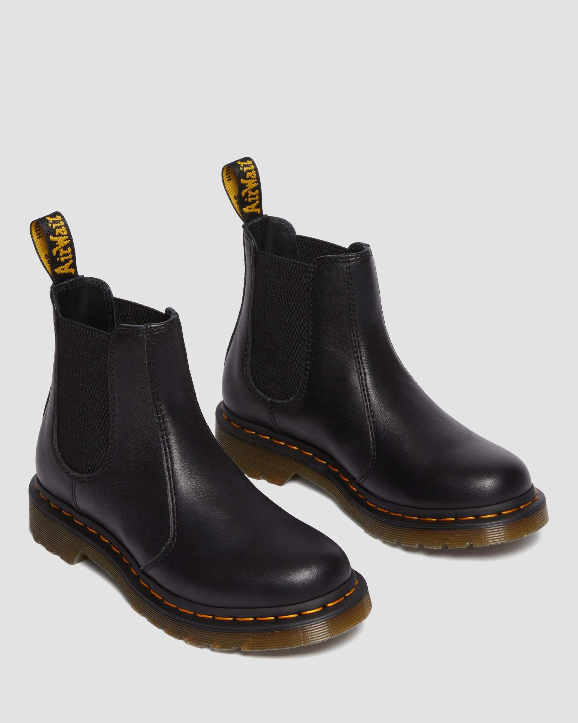 2976 Women's leather Chelsea boots Dr. Martens