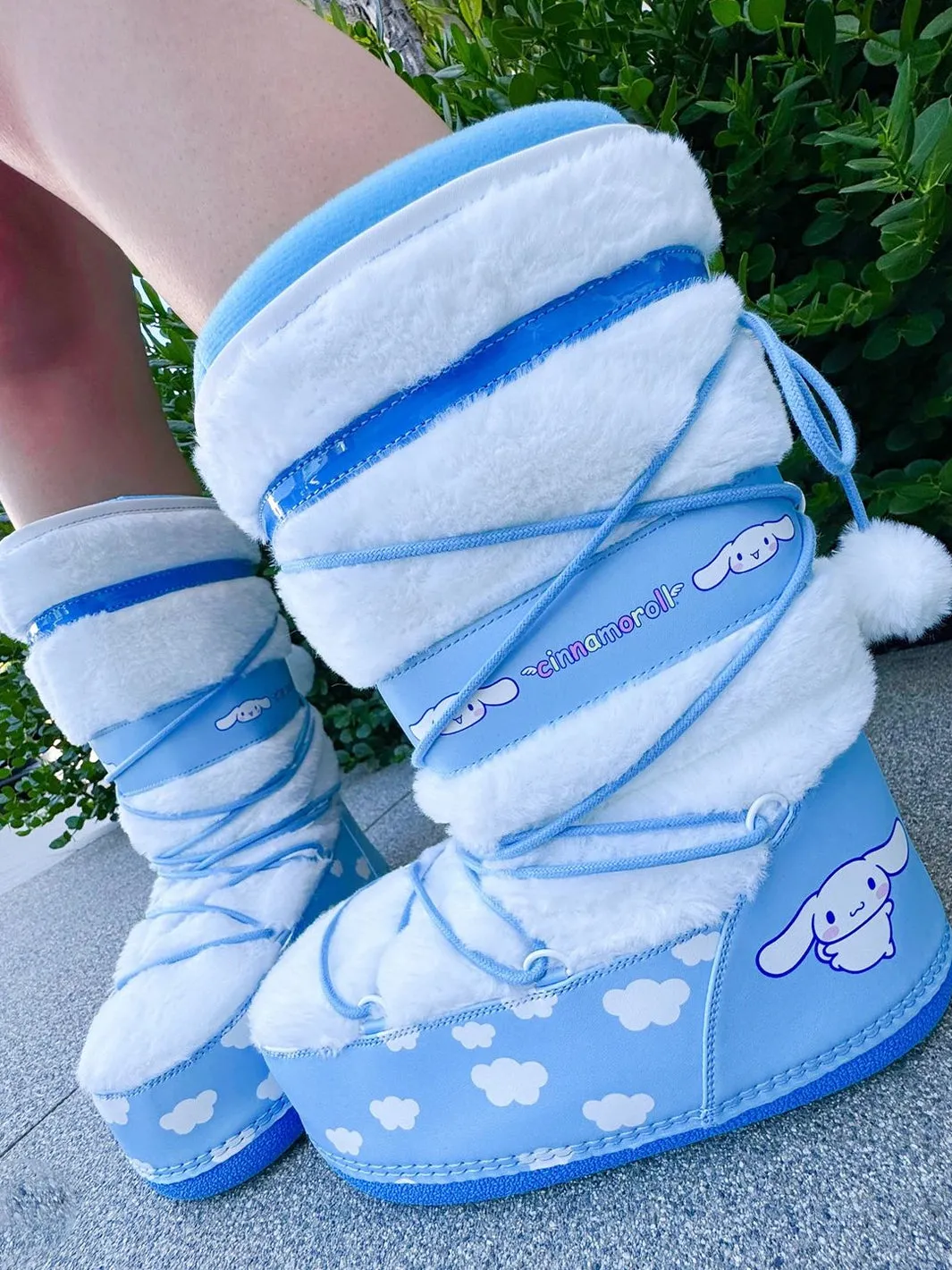 BLIZZ CINNAMOROLL MOON BOOTS