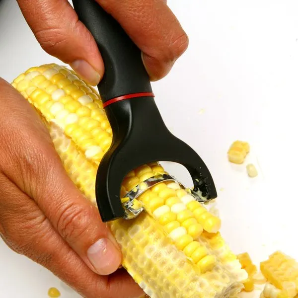 Grip-EZ Corn Cutter/Zipper