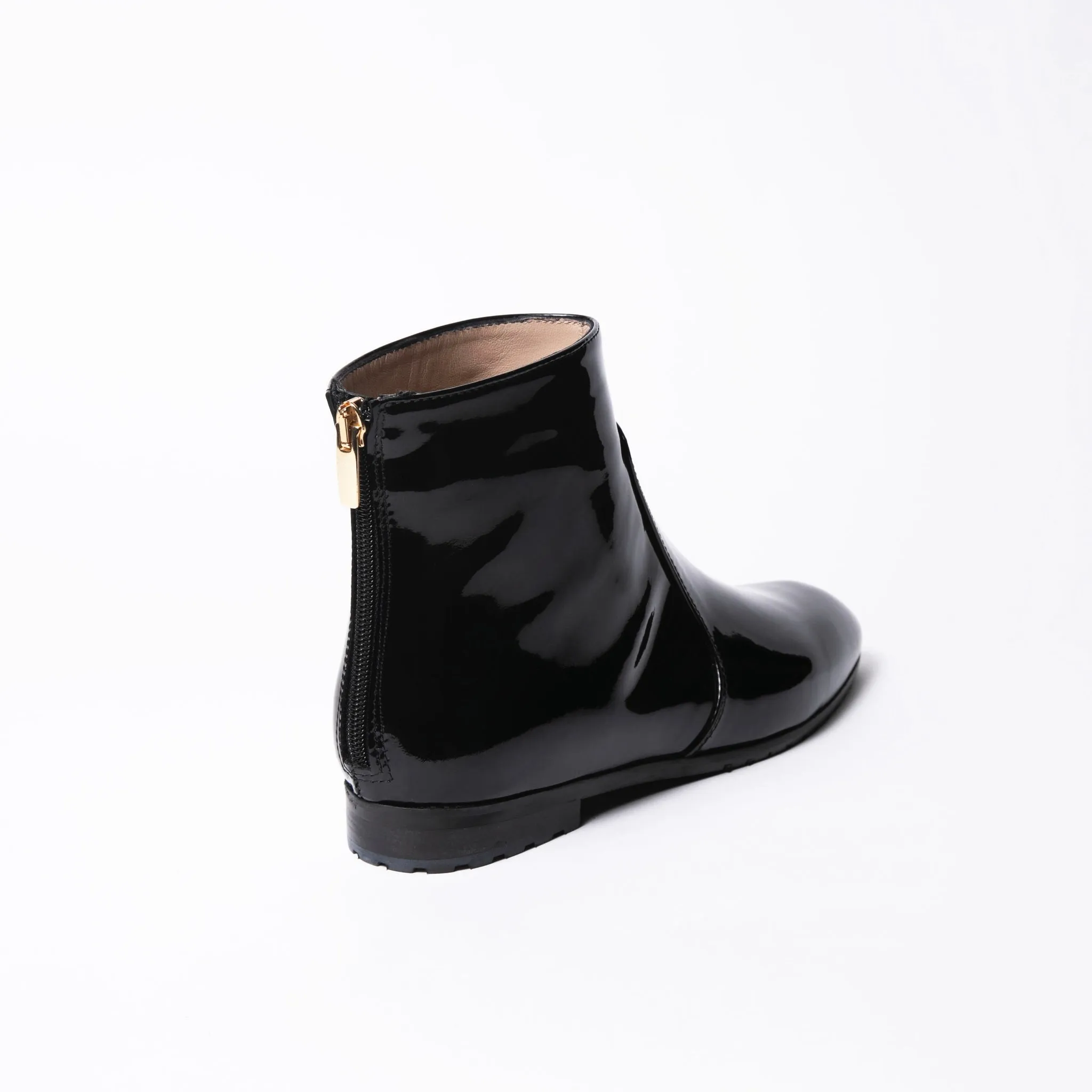 Minimalistic Ankle Boots in Black Patent