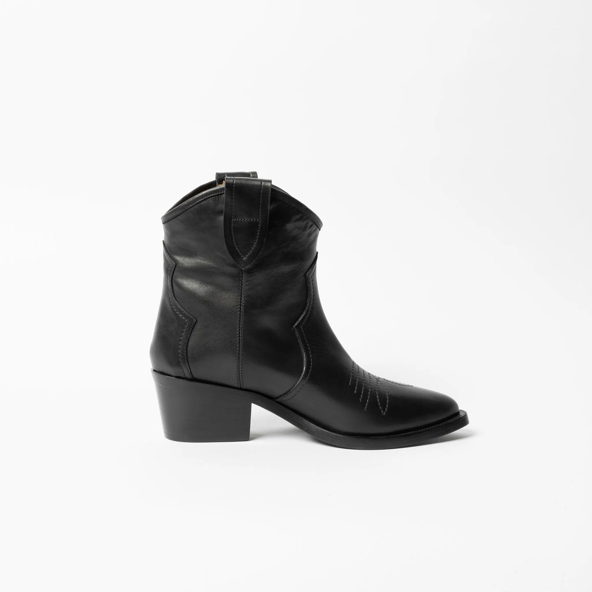 Nevada Black Leather Boots